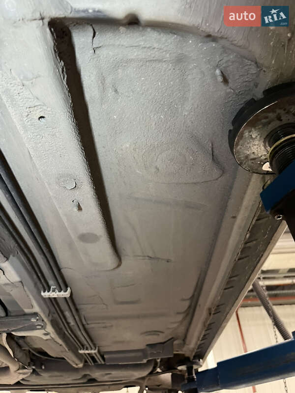 Седан Toyota Corolla 2014 в Киеве фото 17 Седан Toyota Corolla 2014 в Киеве