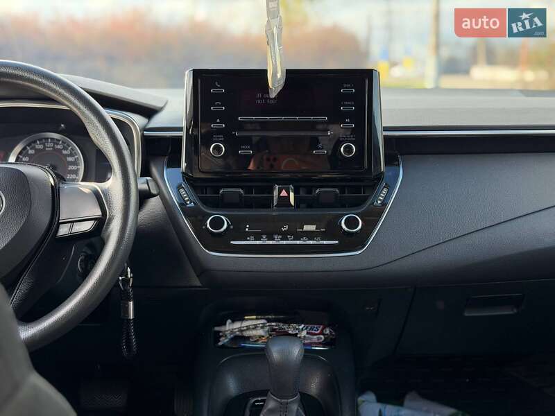 Седан Toyota Corolla 2020 в Кривом Роге