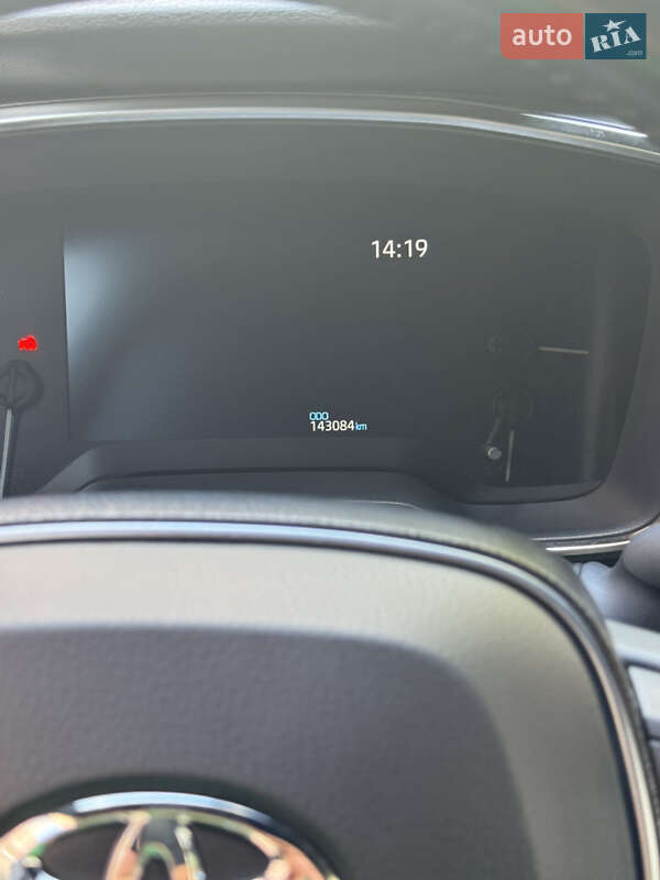 Универсал Toyota Corolla 2020 в Черновцах