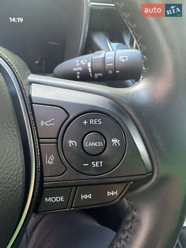 Универсал Toyota Corolla 2020 в Черновцах