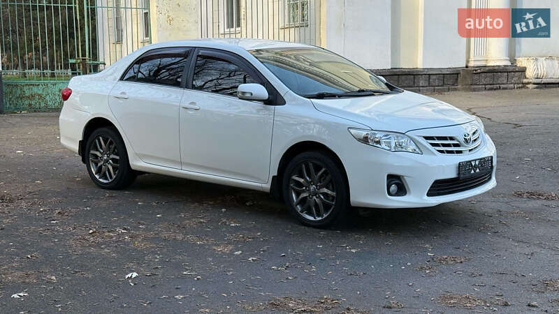 Седан Toyota Corolla 2012 в Желтых Водах фото 3 Седан Toyota Corolla 2012 в Желтых Водах