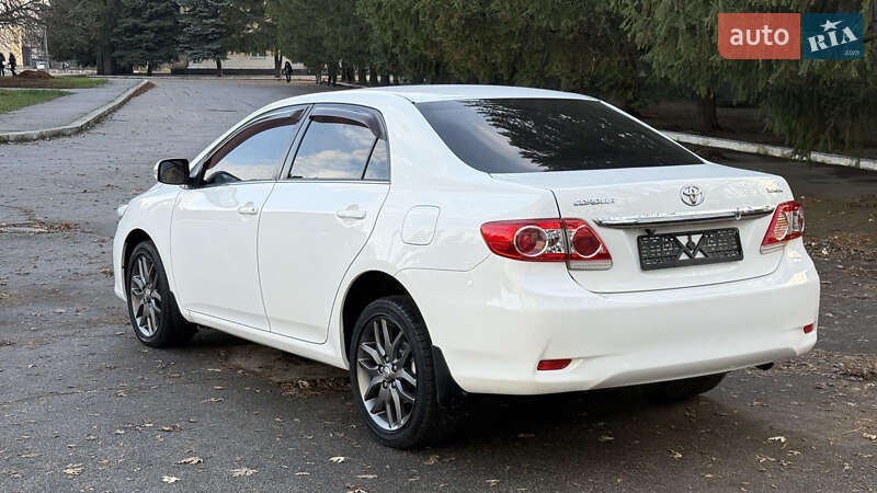 Седан Toyota Corolla 2012 в Желтых Водах фото 13 Седан Toyota Corolla 2012 в Желтых Водах