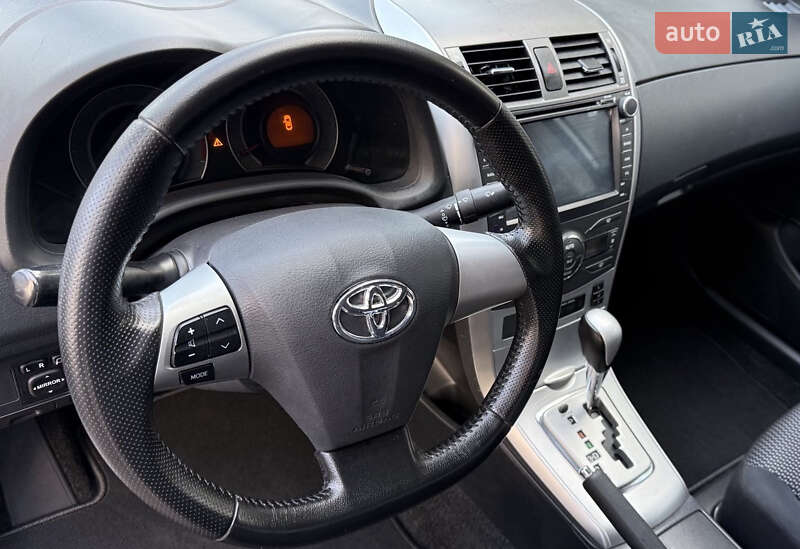 Седан Toyota Corolla 2012 в Желтых Водах фото 18 Седан Toyota Corolla 2012 в Желтых Водах