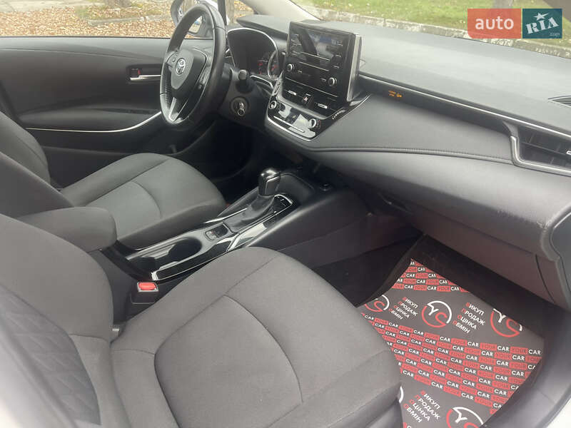 Седан Toyota Corolla 2020 в Києві