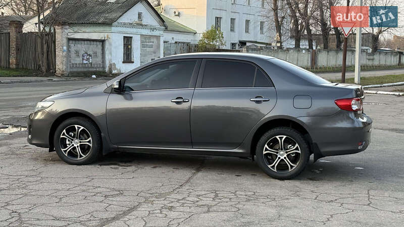 Седан Toyota Corolla 2010 в Желтых Водах фото 6 Седан Toyota Corolla 2010 в Желтых Водах