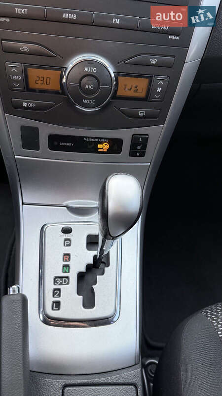 Седан Toyota Corolla 2010 в Желтых Водах фото 14 Седан Toyota Corolla 2010 в Желтых Водах