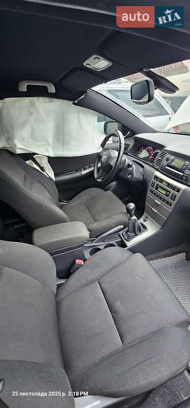 Хетчбек Toyota Corolla 2005 в Луцьку