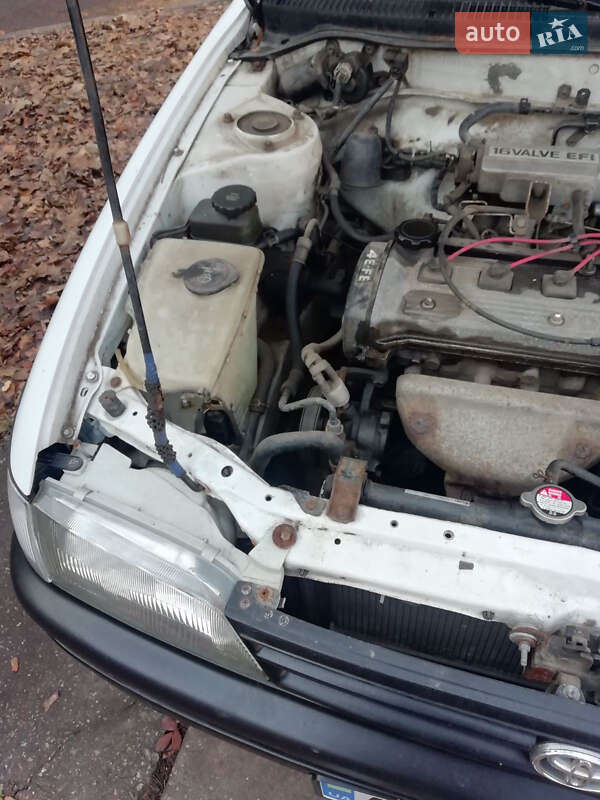 Ліфтбек Toyota Corolla 1992 в Кривому Розі фото 13 Ліфтбек Toyota Corolla 1992 в Кривому Розі