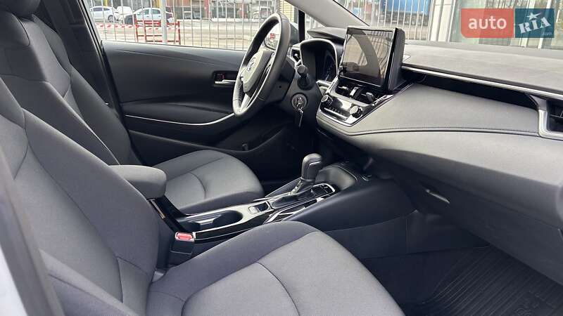 Седан Toyota Corolla 2024 в Білій Церкві