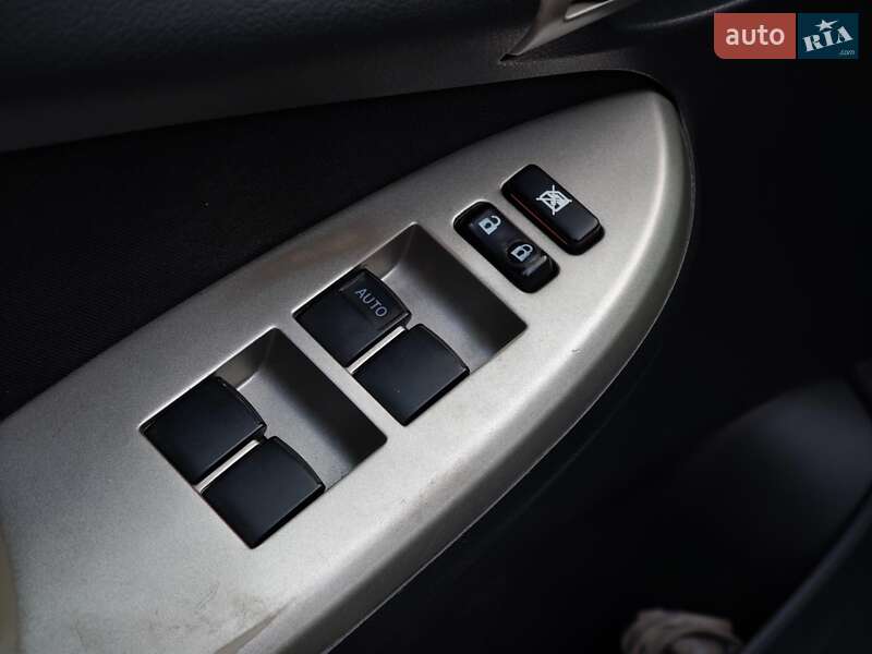 Седан Toyota Corolla 2007 в Харькове