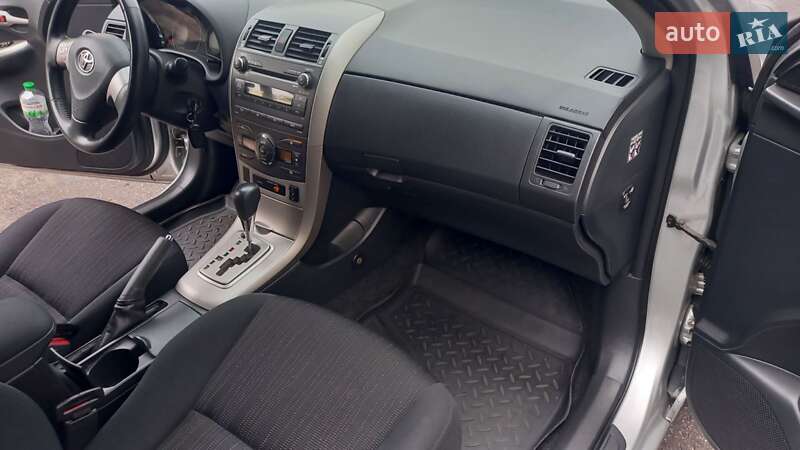 Седан Toyota Corolla 2008 в Вінниці