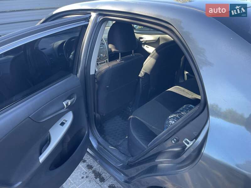 Седан Toyota Corolla 2008 в Ратному