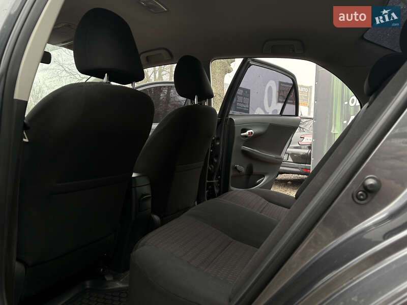 Седан Toyota Corolla 2008 в Харькове