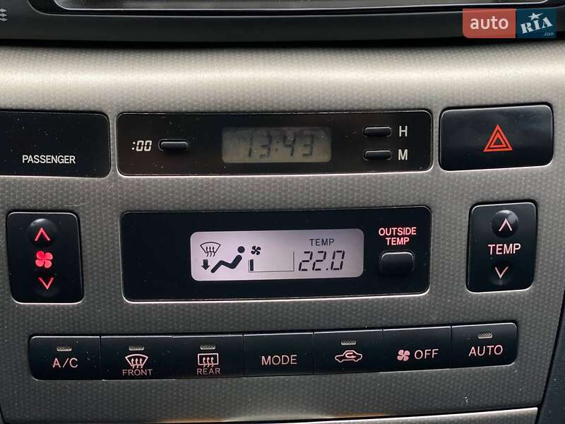 Хетчбек Toyota Corolla 2007 в Києві фото 37 Хетчбек Toyota Corolla 2007 в Києві