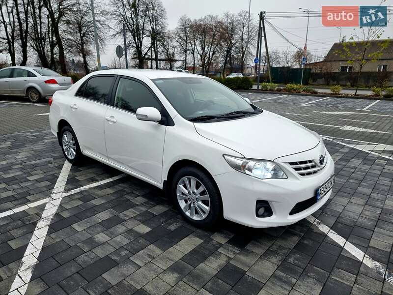 Седан Toyota Corolla 2012 в Вінниці