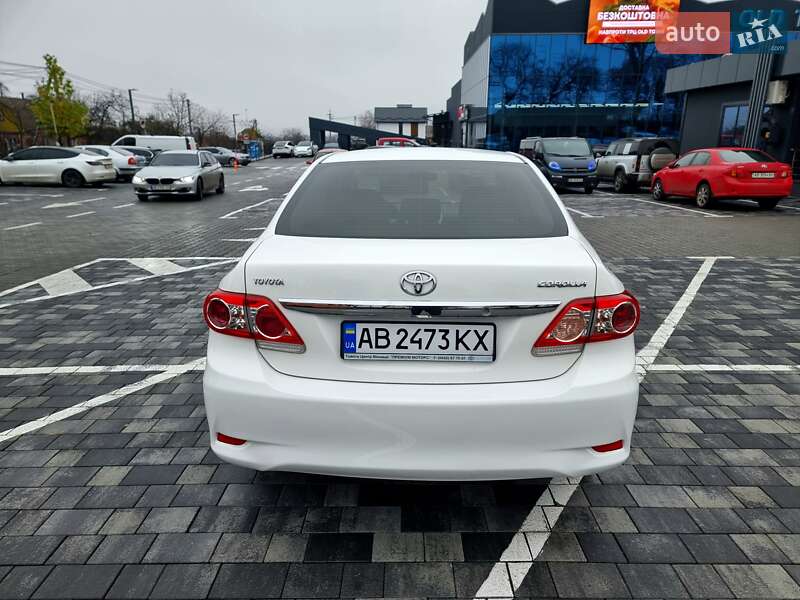 Седан Toyota Corolla 2012 в Вінниці