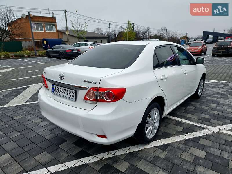 Седан Toyota Corolla 2012 в Вінниці