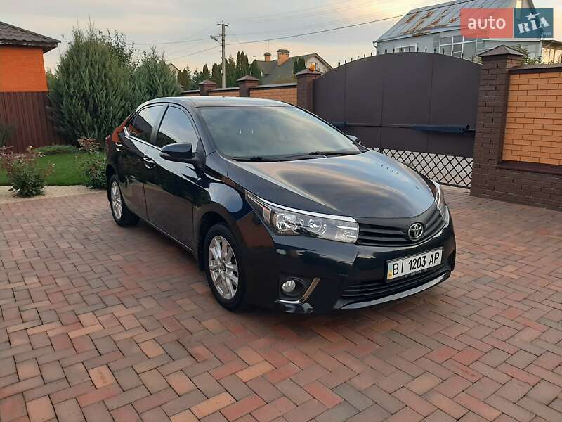 Седан Toyota Corolla 2013 в Полтаві фото 4 Седан Toyota Corolla 2013 в Полтаві