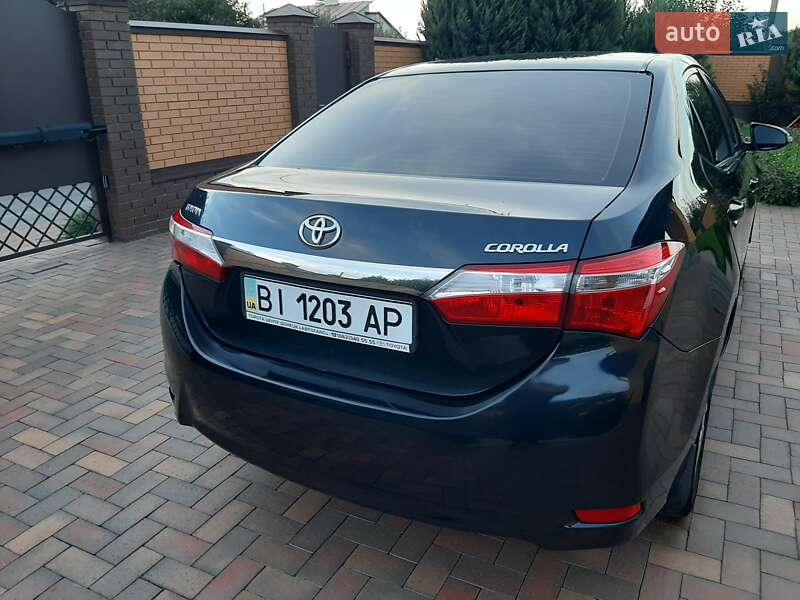 Седан Toyota Corolla 2013 в Полтаві фото 7 Седан Toyota Corolla 2013 в Полтаві