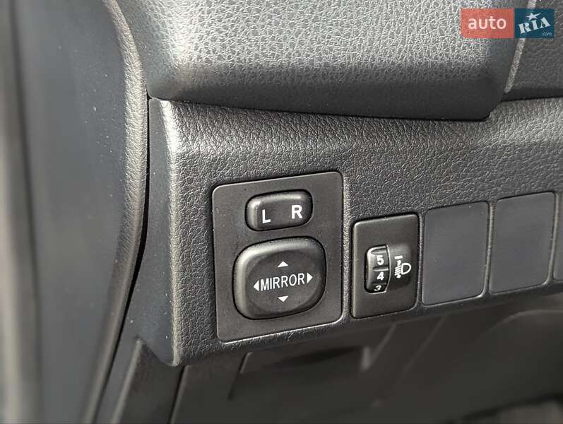 Седан Toyota Corolla 2013 в Києві