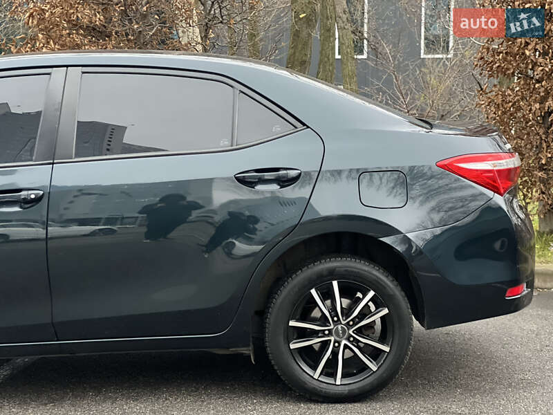 Седан Toyota Corolla 2016 в Києві фото 25 Седан Toyota Corolla 2016 в Києві