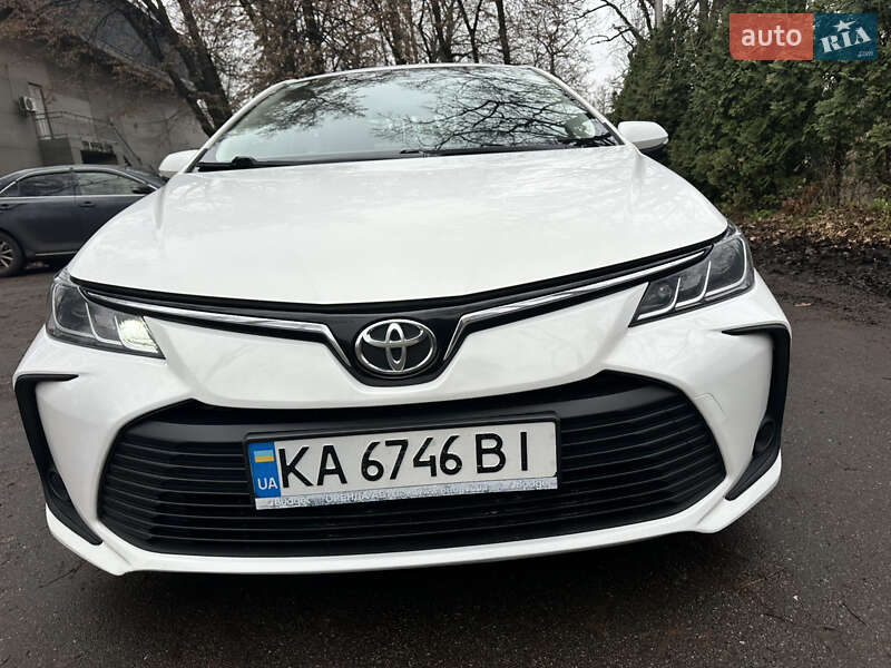 Седан Toyota Corolla 2020 в Киеве фото 2 Седан Toyota Corolla 2020 в Киеве