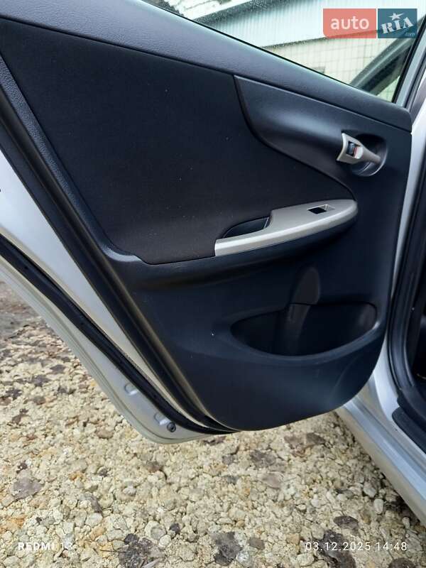 Седан Toyota Corolla 2008 в Тернополе фото 46 Седан Toyota Corolla 2008 в Тернополе