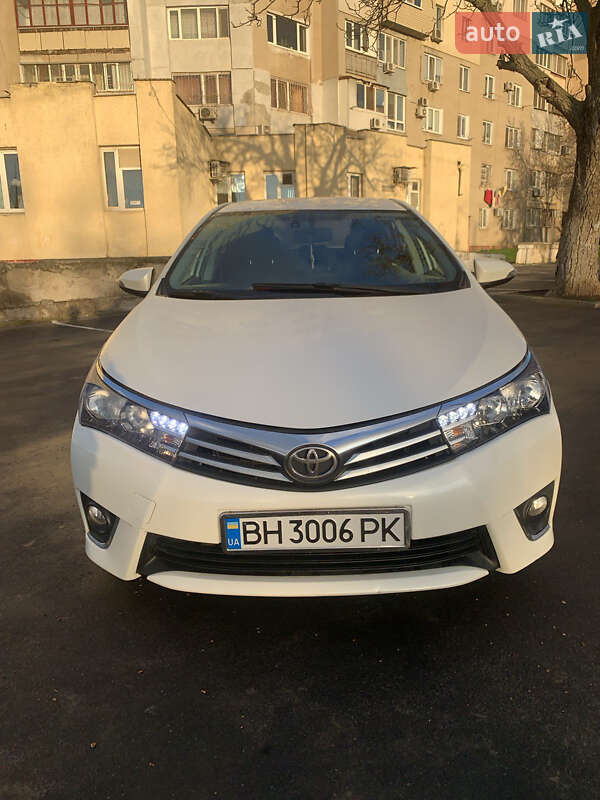 Седан Toyota Corolla 2014 в Одессе фото Седан Toyota Corolla 2014 в Одессе