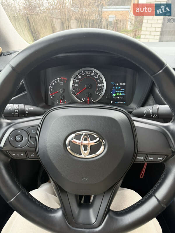 Седан Toyota Corolla 2019 в Кропивницком