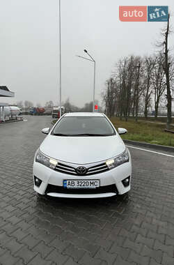 Седан Toyota Corolla 2013 в Тульчине