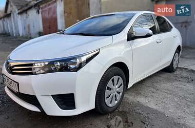 Седан Toyota Corolla 2016 в Ровно