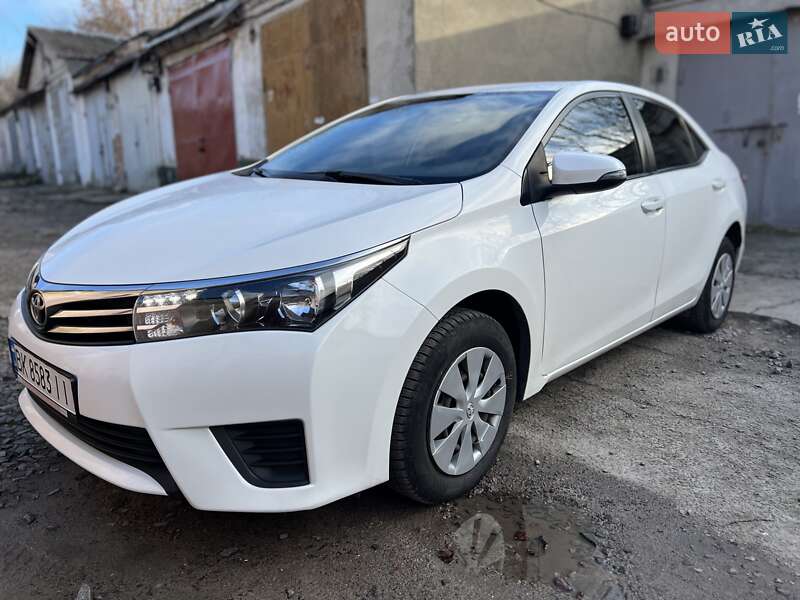 Toyota Corolla 2016