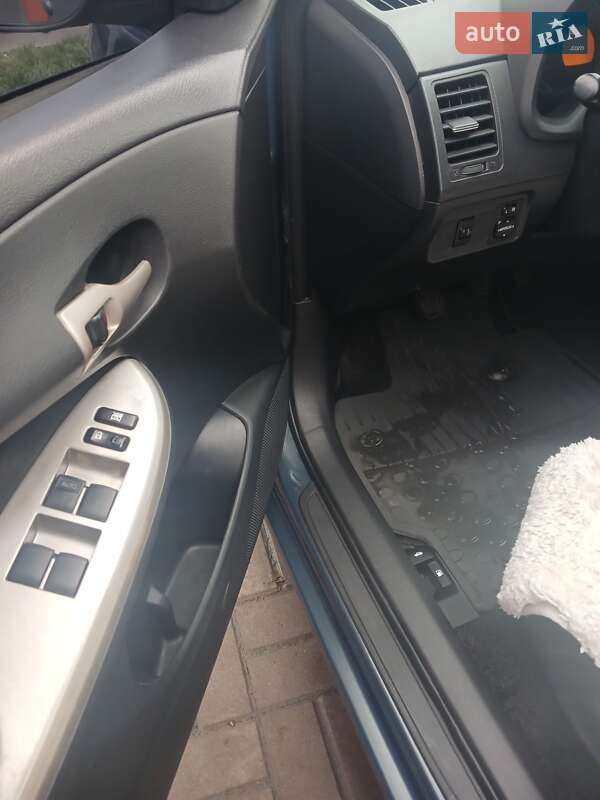 Седан Toyota Corolla 2008 в Харькове