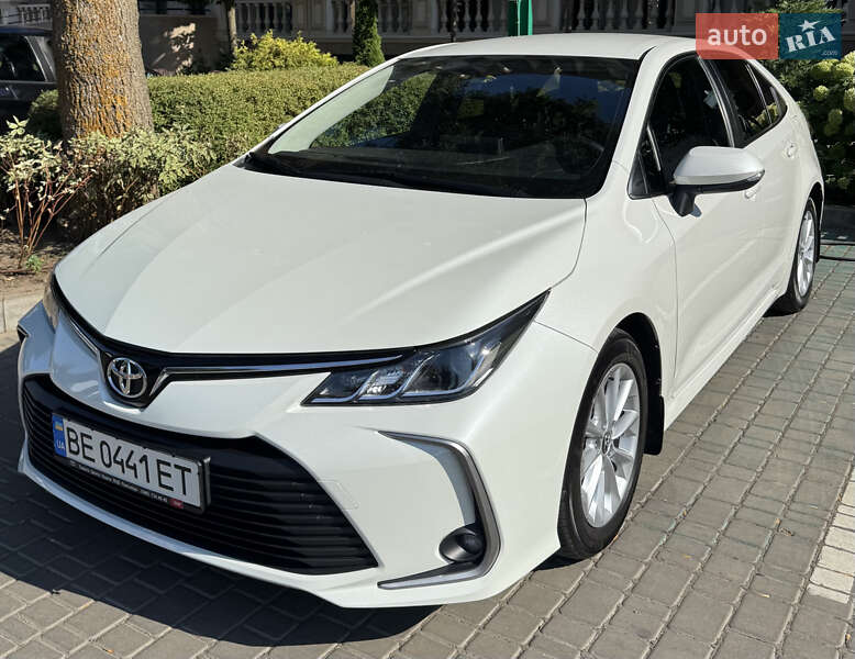 Седан Toyota Corolla 2019 в Одесі
