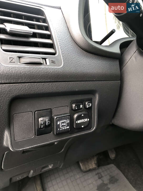 Седан Toyota Corolla 2011 в Києві