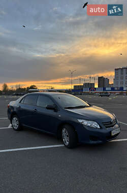 Седан Toyota Corolla 2007 в Киеве