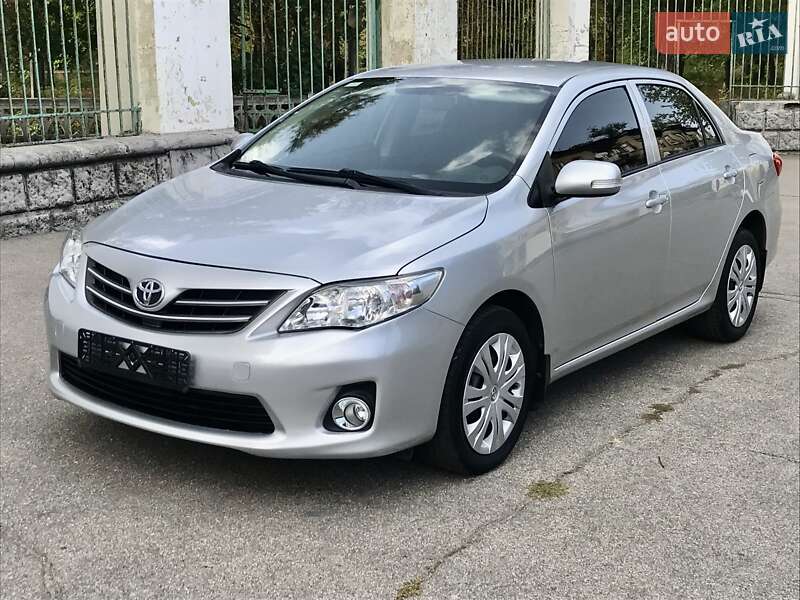 Toyota Corolla 2011