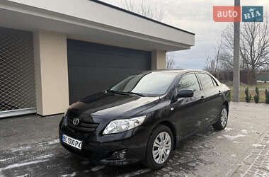 Седан Toyota Corolla 2008 в Ужгороде