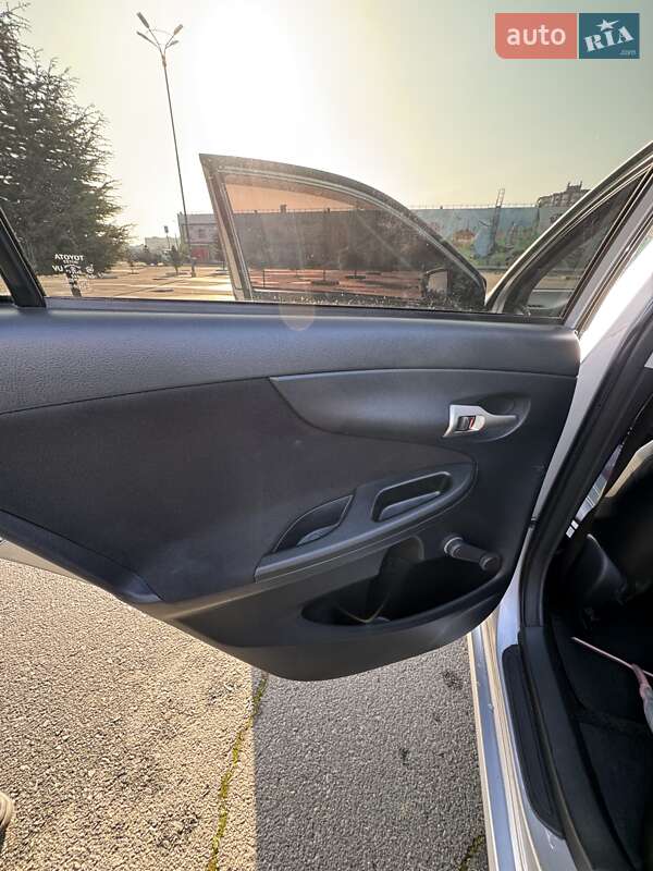 Седан Toyota Corolla 2012 в Одессе фото 15 Седан Toyota Corolla 2012 в Одессе