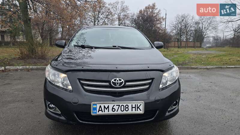 Седан Toyota Corolla 2008 в Киеве