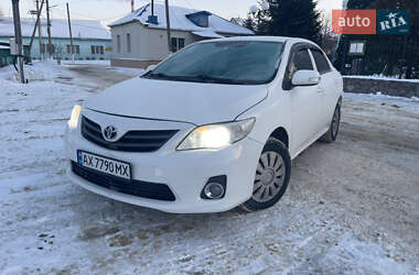 Седан Toyota Corolla 2012 в Харькове