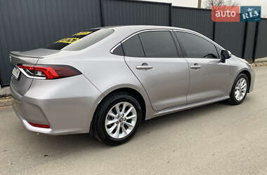 Седан Toyota Corolla 2019 в Солоному