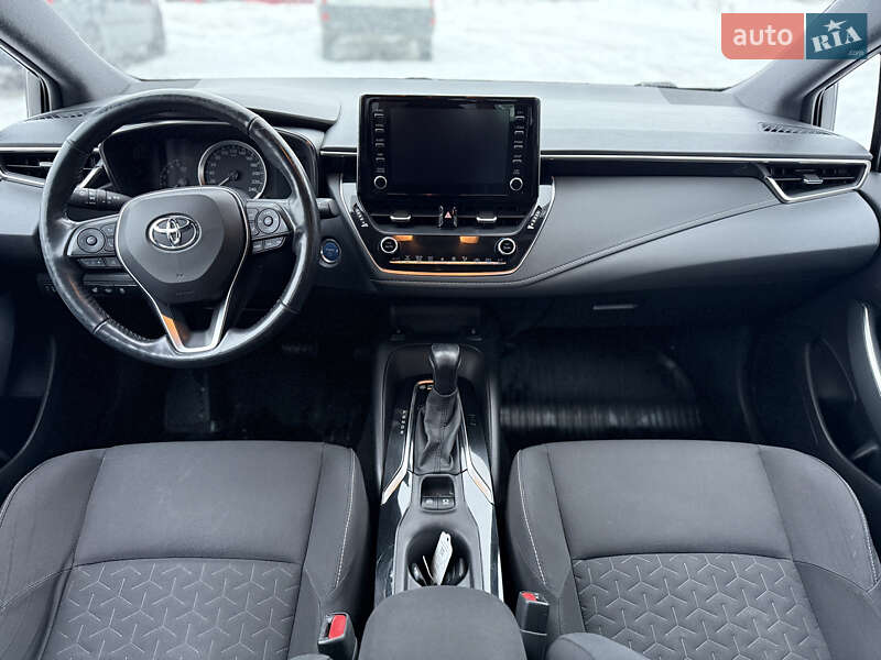 Хэтчбек Toyota Corolla 2021 в Городке