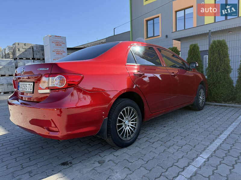 Седан Toyota Corolla 2012 в Львове фото 54 Седан Toyota Corolla 2012 в Львове