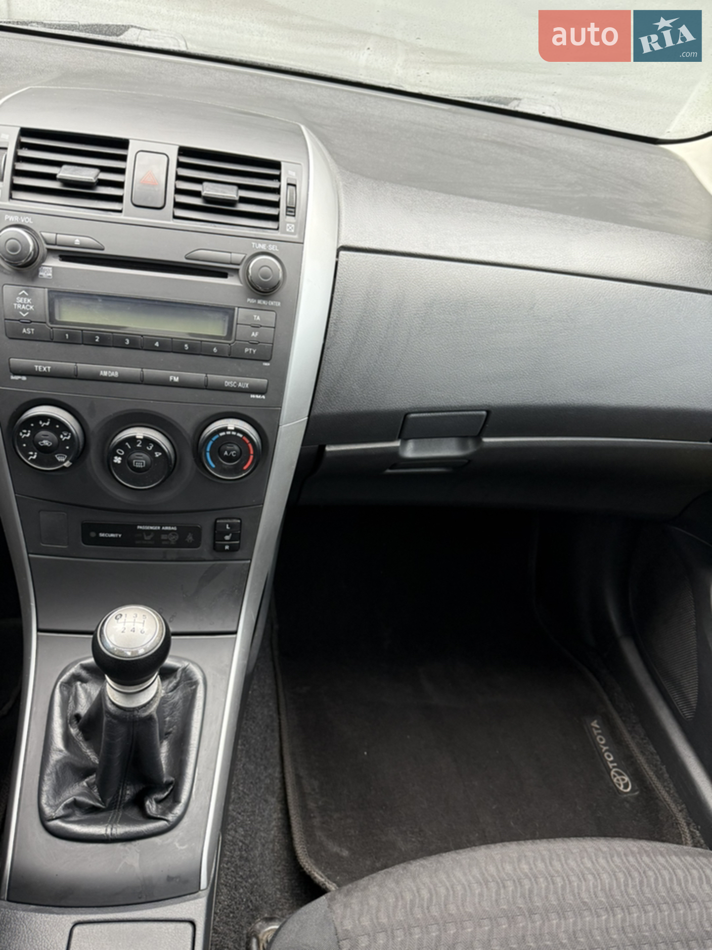 2012 Toyota Corolla - мініатюра 29
