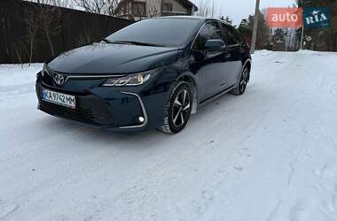 Седан Toyota Corolla 2024 в Киеве