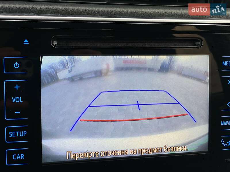 Седан Toyota Corolla 2017 в Киеве фото 38 Седан Toyota Corolla 2017 в Киеве