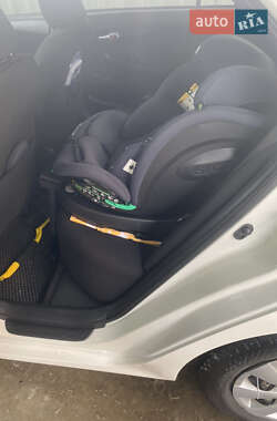 Седан Toyota Corolla 2011 в Сумах