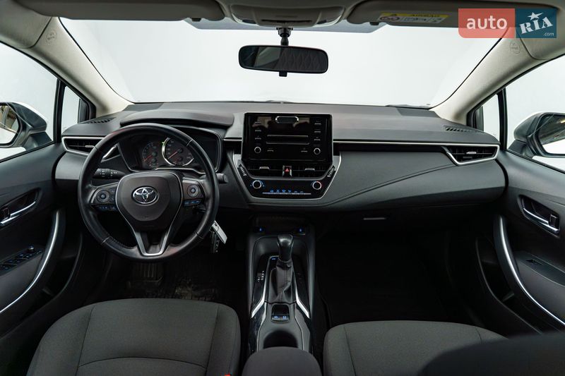 Седан Toyota Corolla 2020 в Киеве