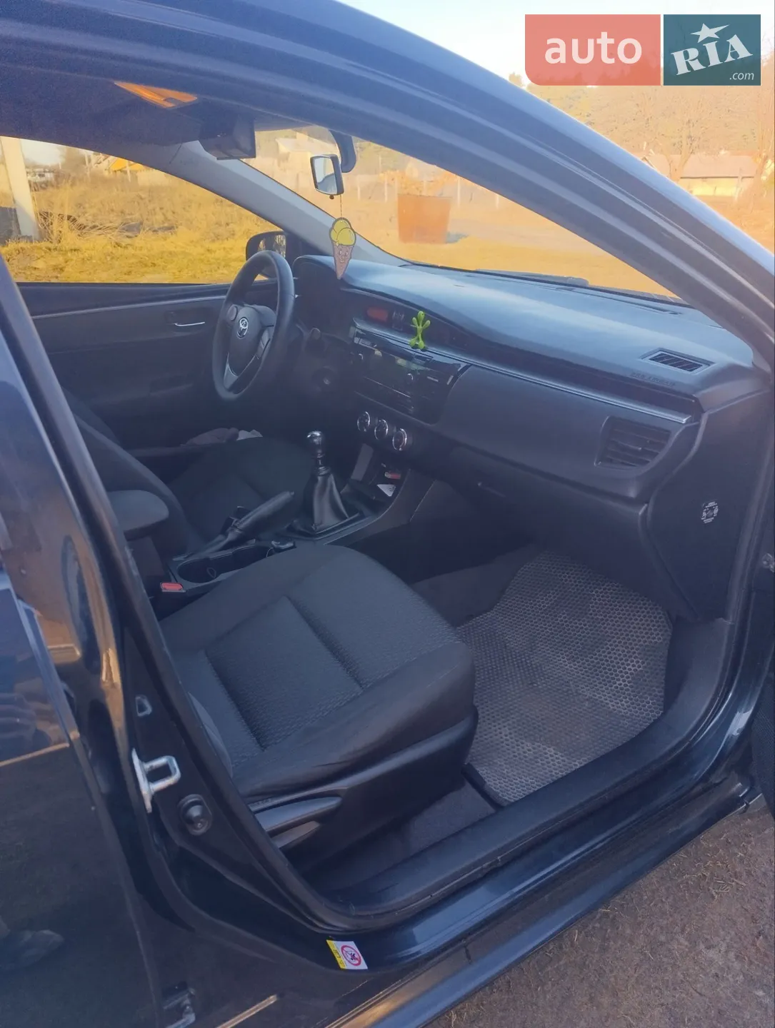 2013 Toyota Corolla - мініатюра 5